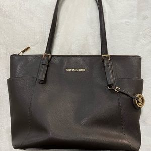 Michael Kors Jet Set Medium Leather - Brown